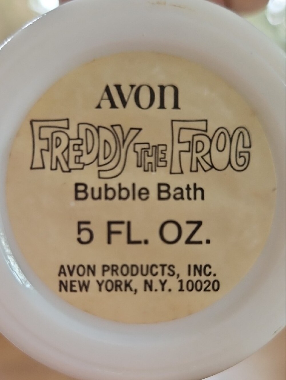 VTG 1969 Avon Freddy the Frog Milk Glass Bubble Bath Mug & Lid - Picture 2 of 9